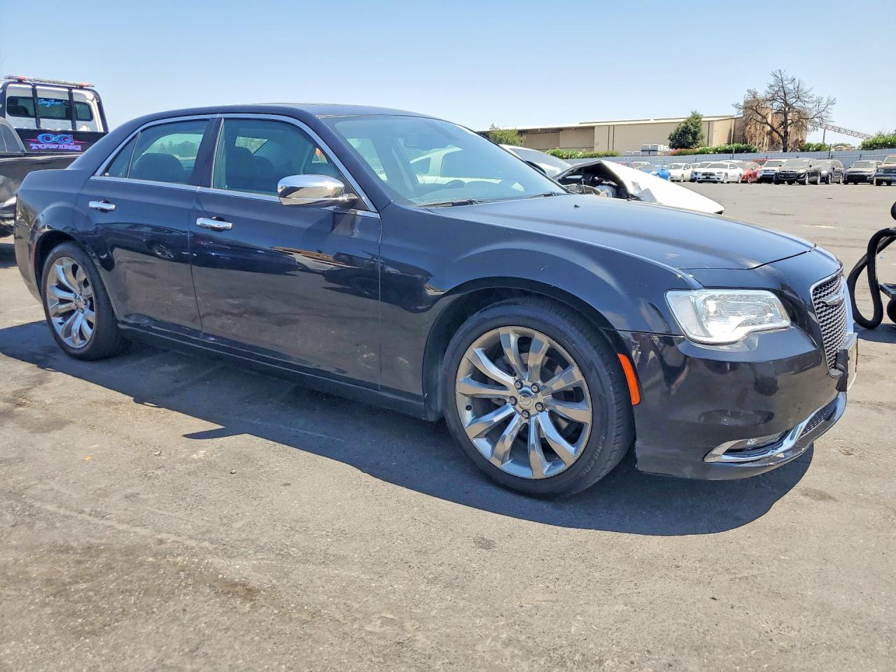 2017 CHRYSLER 300C — снимка 4