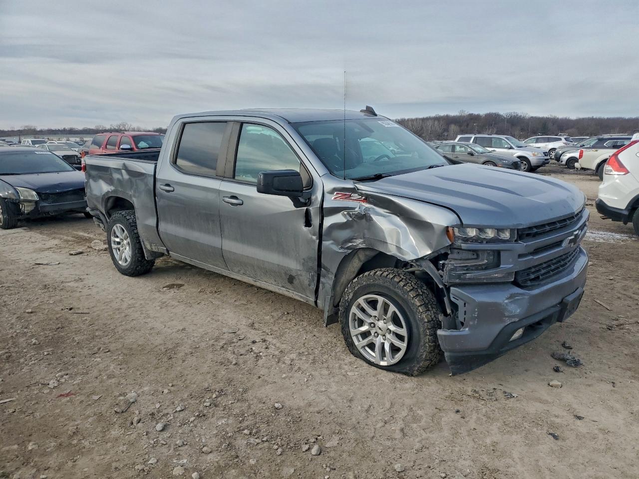 2020 CHEVROLET SILVERADO K1500 RST — снимка 4