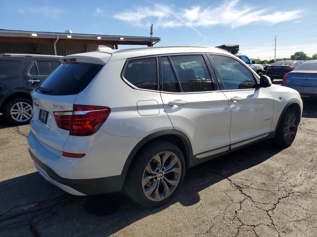 2015 BMW X3 XDRIVE28I — снимка 3