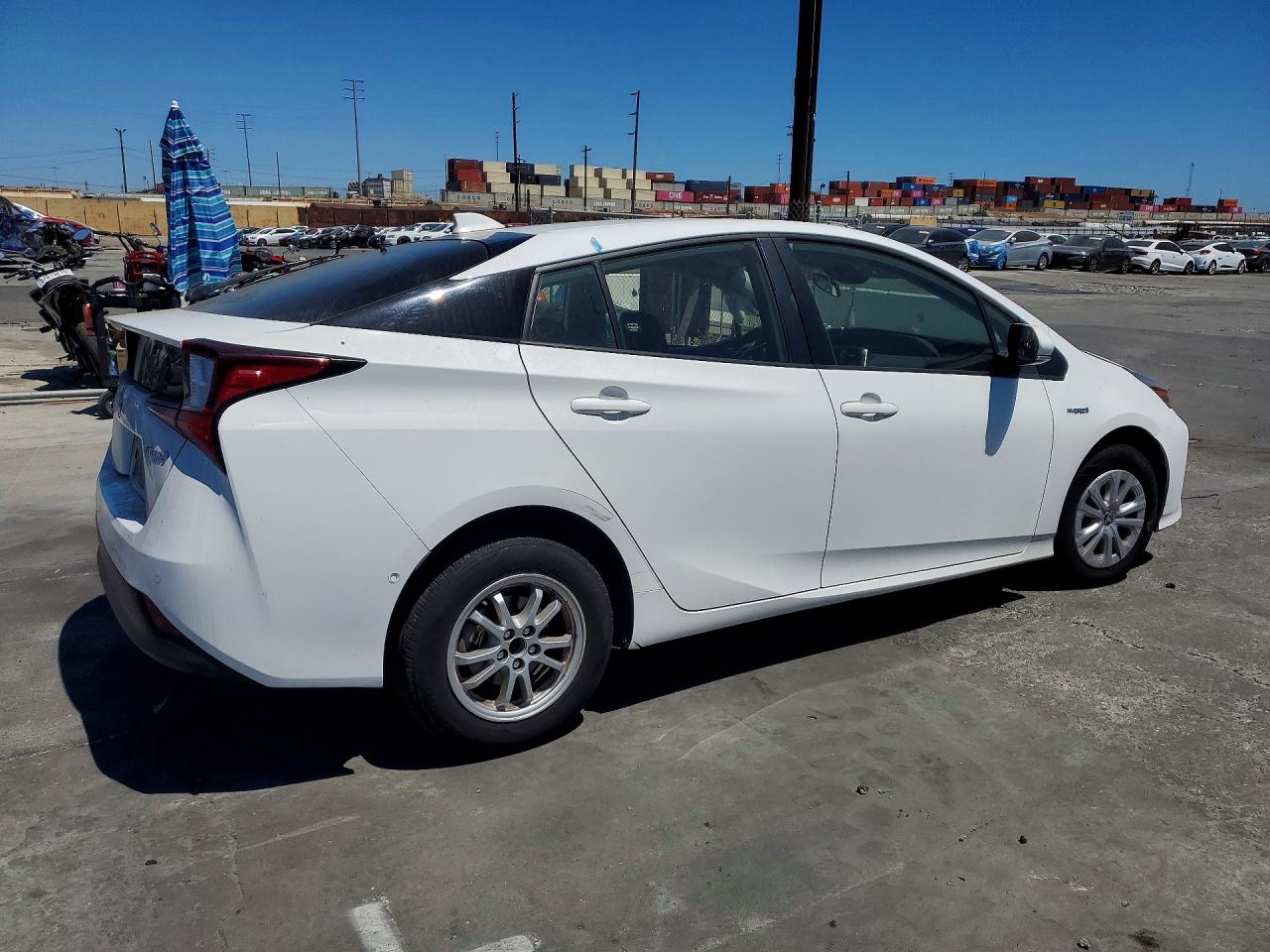 2021 TOYOTA PRIUS LE — снимка 3