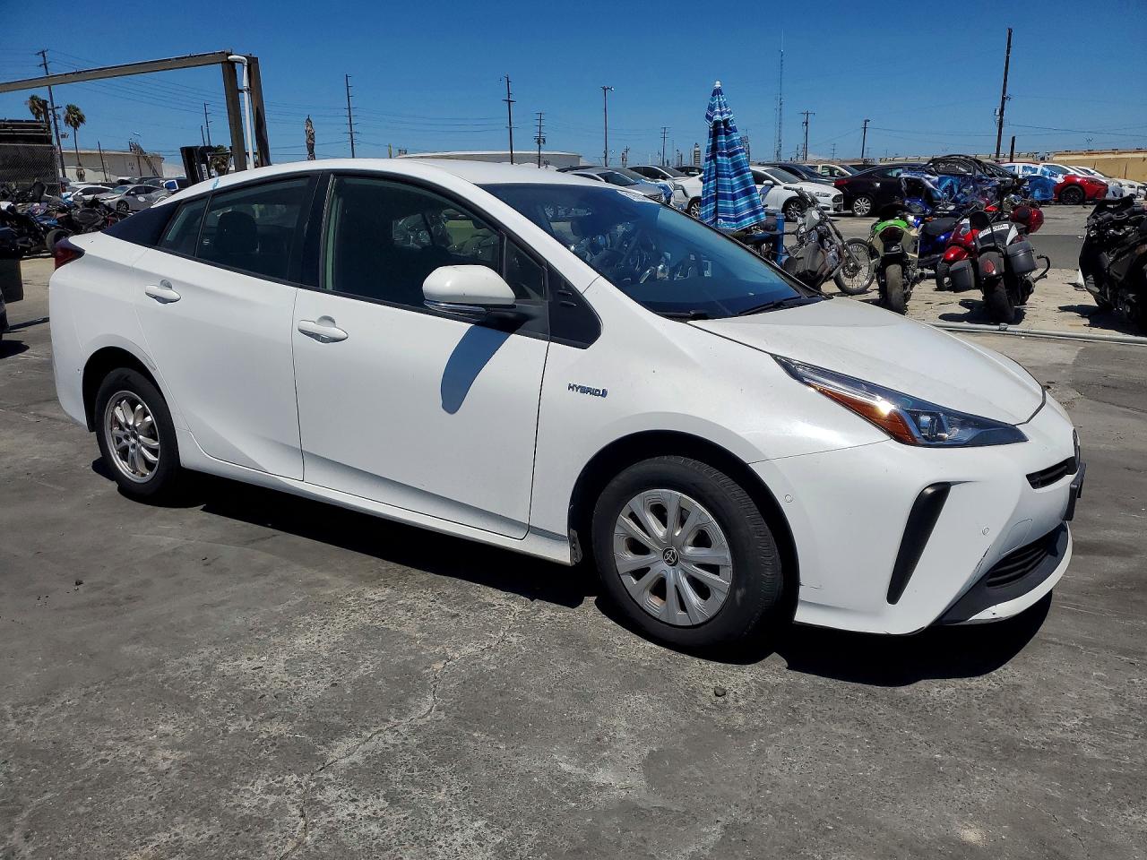 2021 TOYOTA PRIUS LE — снимка 4
