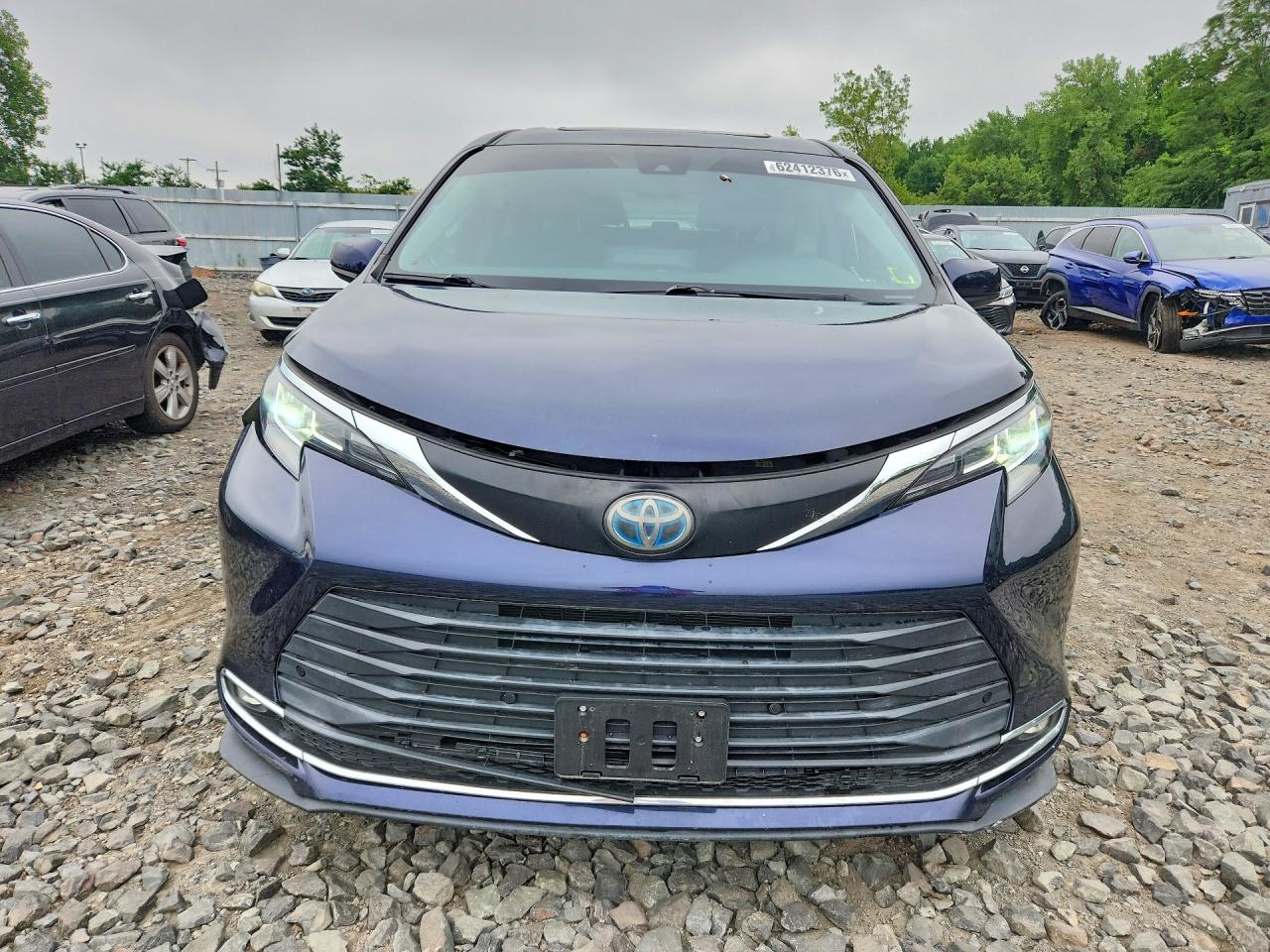 2021 TOYOTA SIENNA XLE — снимка 5