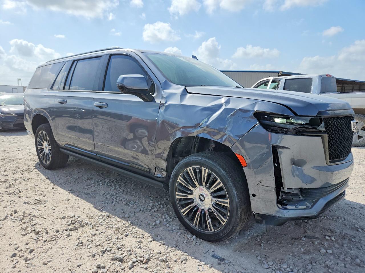 2022 CADILLAC ESCALADE ESV SPORT PLATINUM — снимка 4