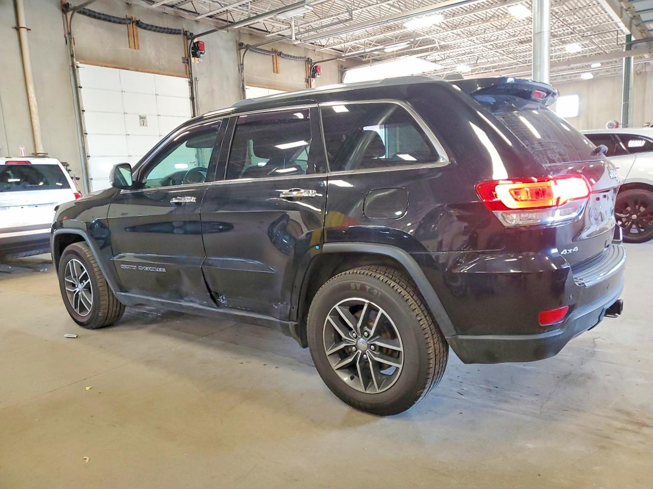 2017 JEEP GRAND CHEROKEE LIMITED — снимка 2