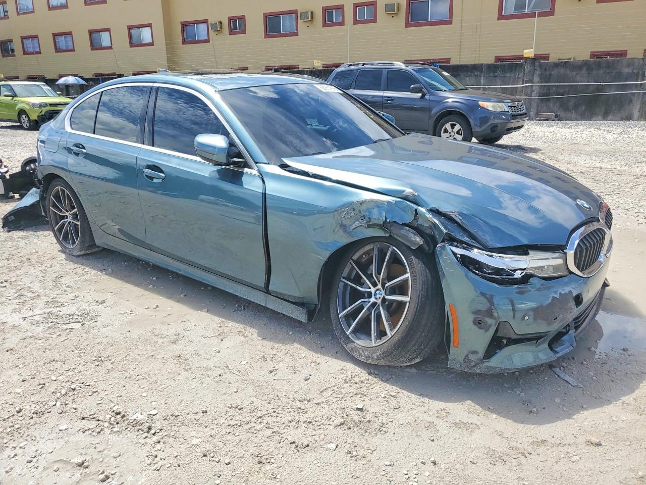 2021 BMW 330I — снимка 4