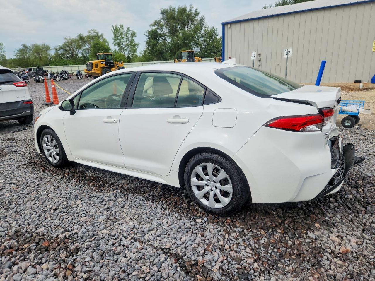 2022 TOYOTA COROLLA LE — снимка 2