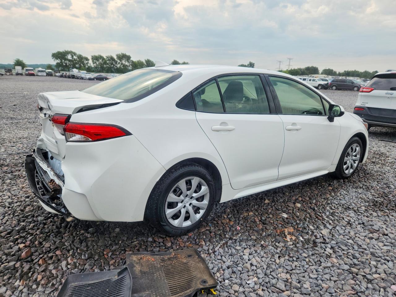 2022 TOYOTA COROLLA LE — снимка 3