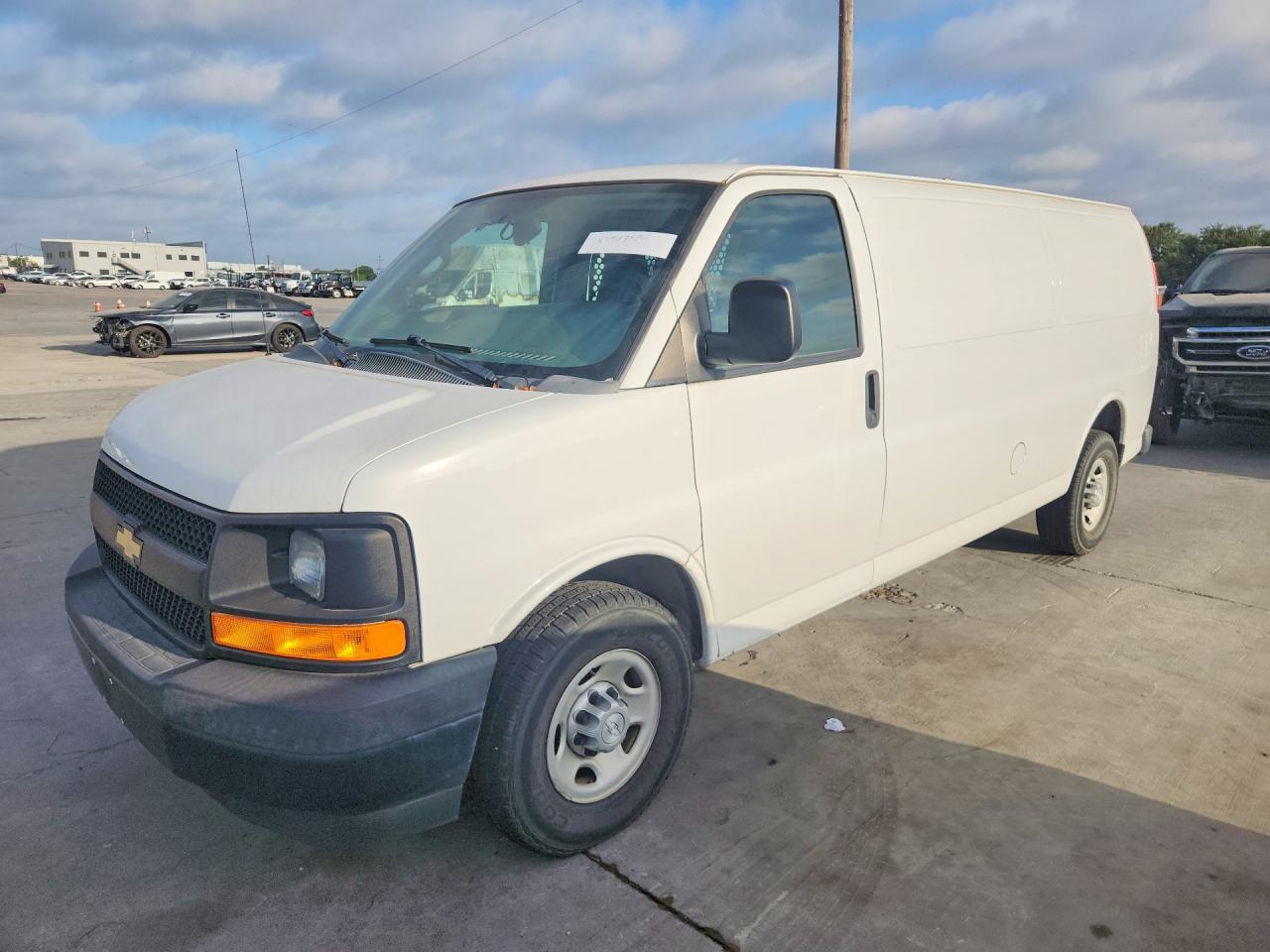 2017 CHEVROLET EXPRESS G2500