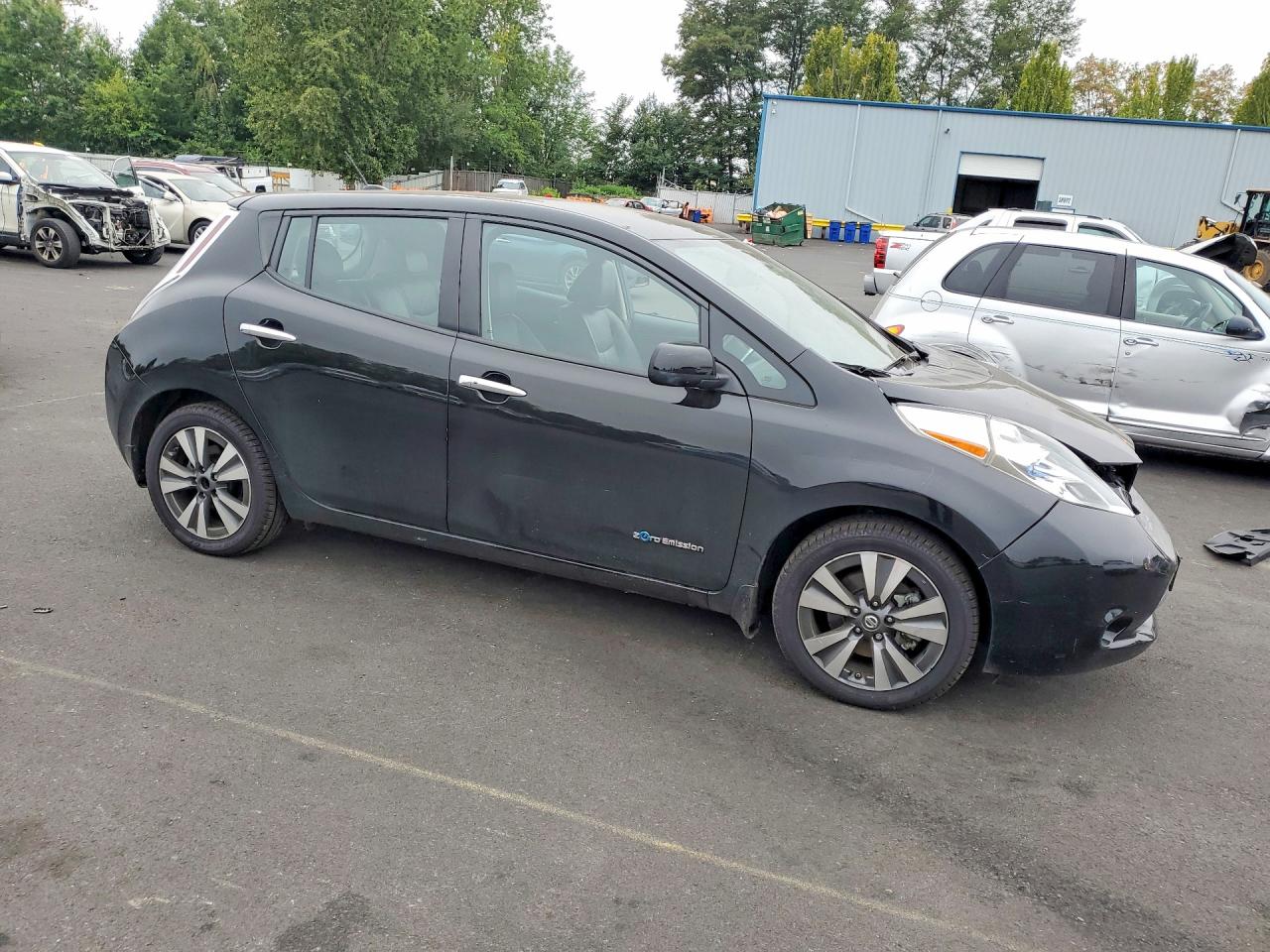 2016 NISSAN LEAF SL — снимка 4