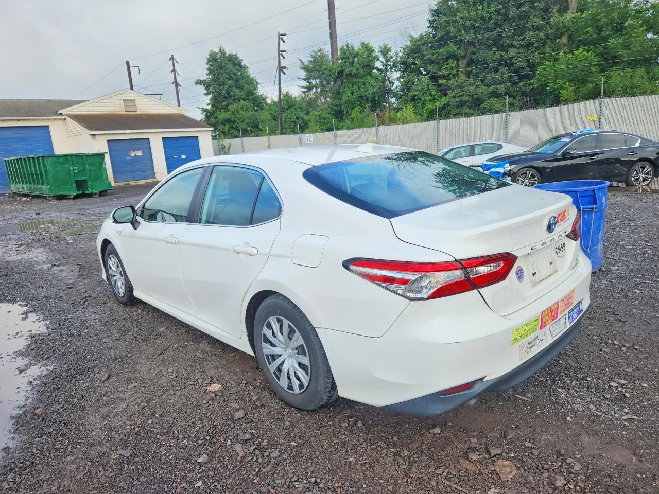 2020 TOYOTA CAMRY LE — снимка 2