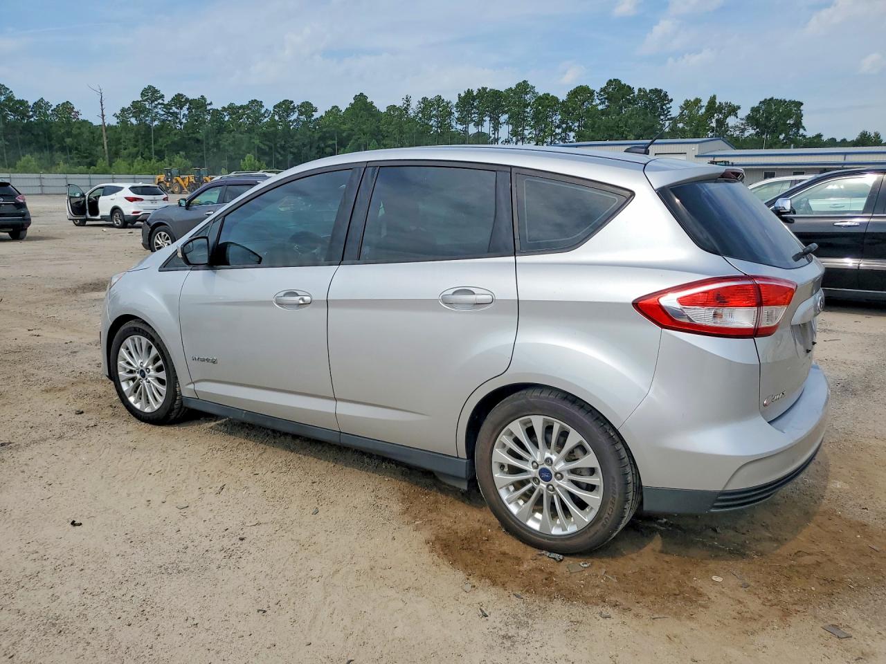 2018 FORD C-MAX SE — photo 2