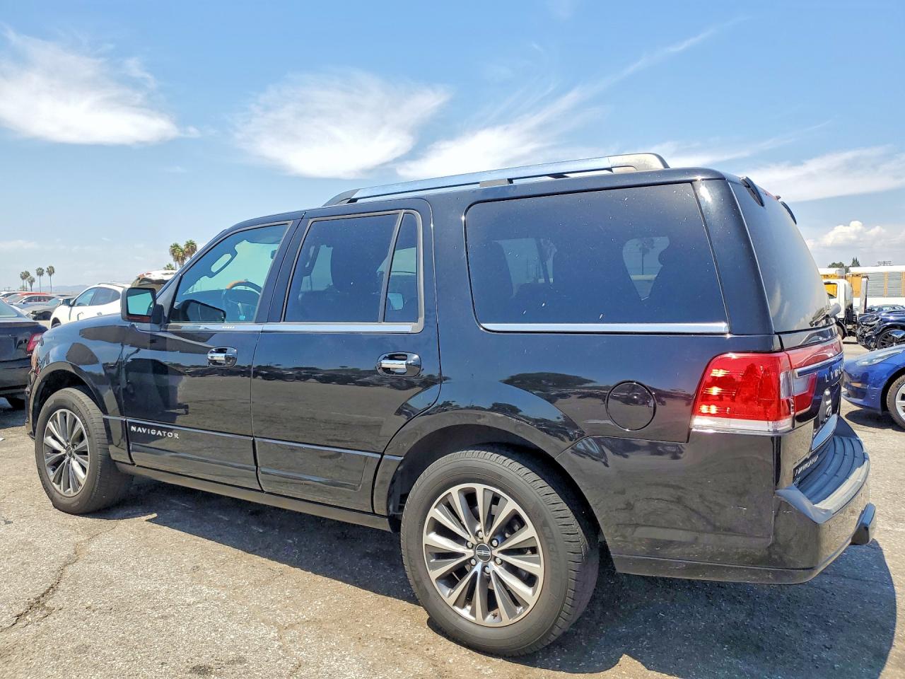 2017 LINCOLN NAVIGATOR SELECT — снимка 2