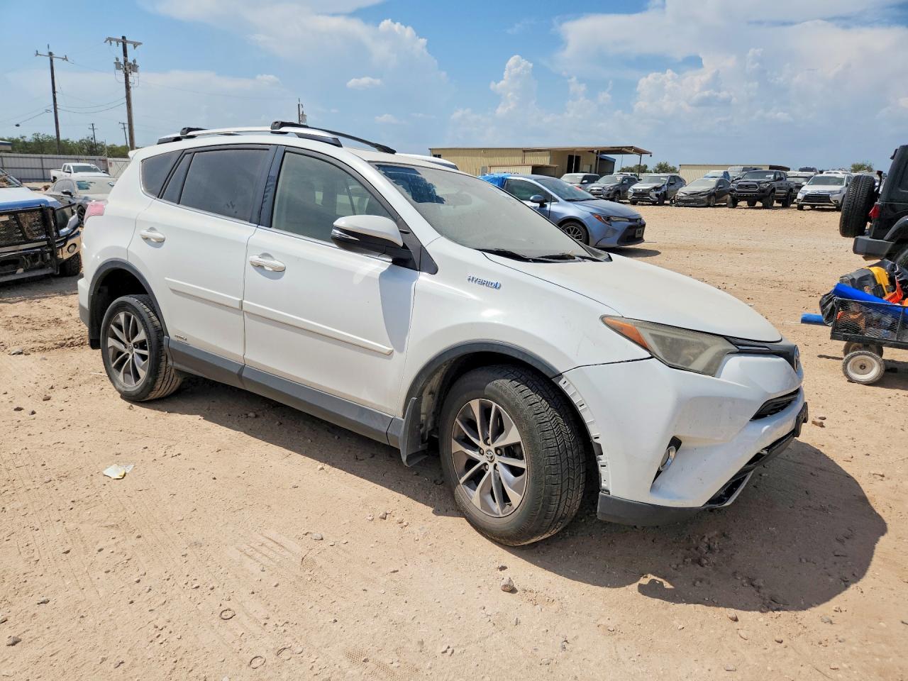 2016 TOYOTA RAV4 HV XLE — снимка 4