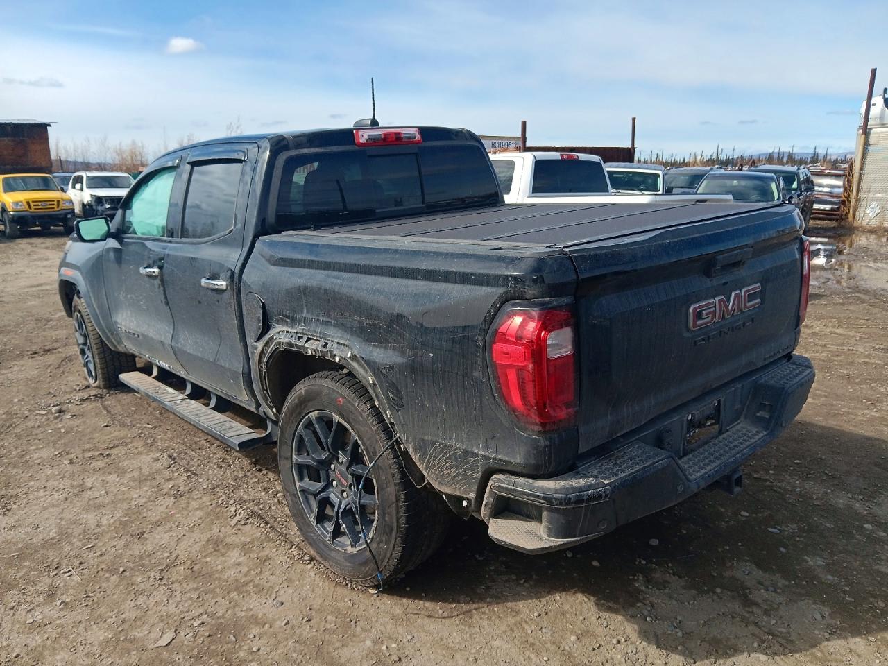 2024 GMC CANYON DENALI — снимка 2