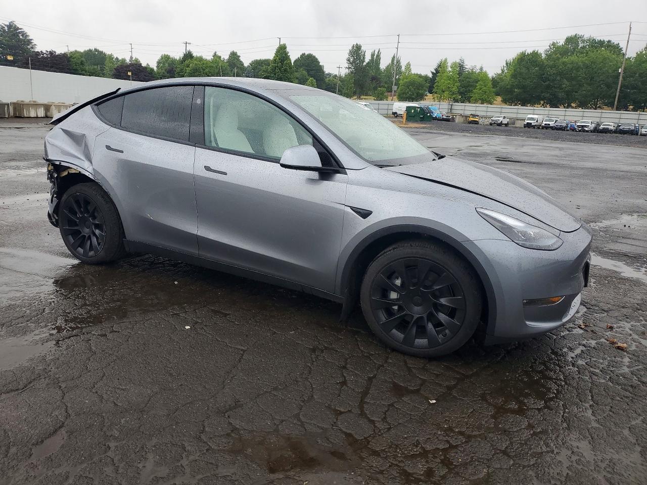 2025 TESLA MODEL Y — снимка 4