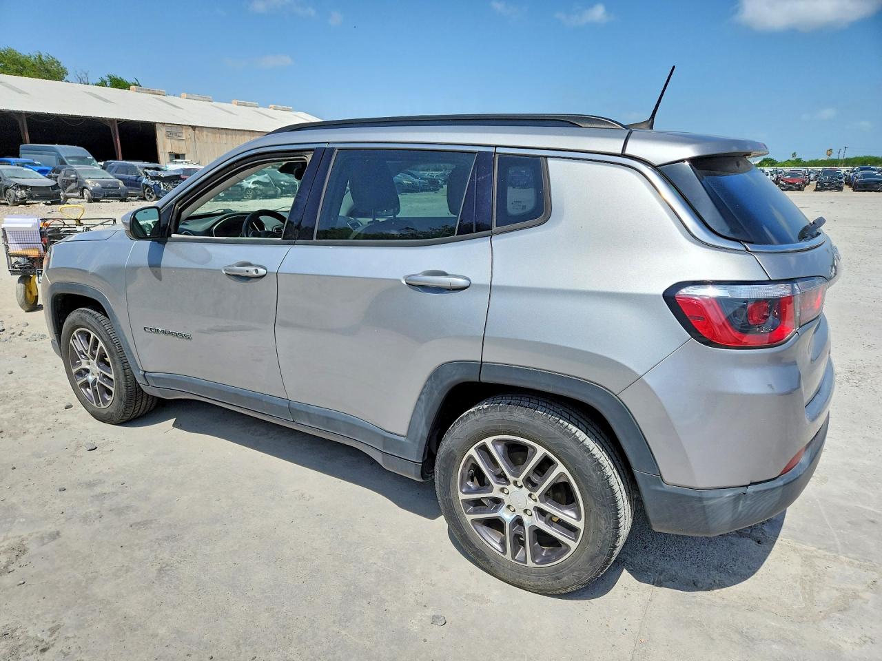 2019 JEEP COMPASS LATITUDE — снимка 2