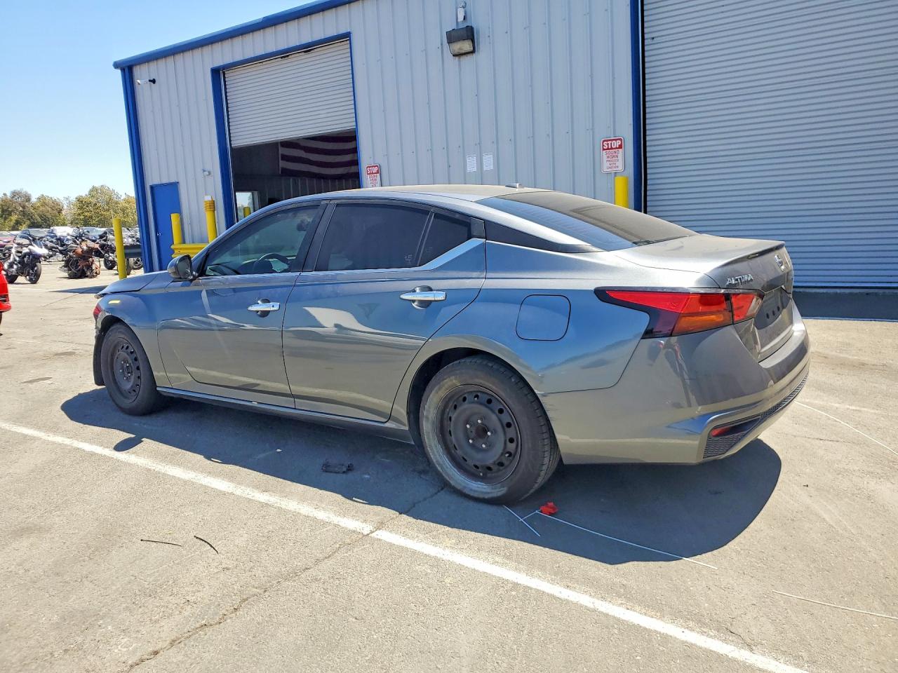2020 NISSAN ALTIMA S — снимка 2