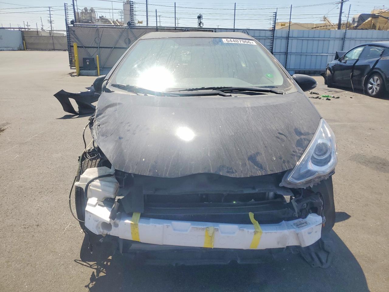 2016 TOYOTA PRIUS C TWO — снимка 5