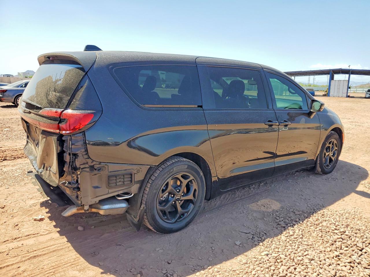 2022 CHRYSLER PACIFICA HYBRID LIMITED — снимка 3