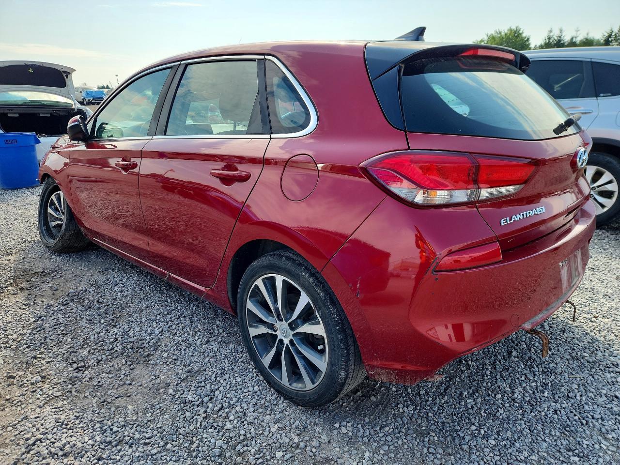 2018 HYUNDAI ELANTRA GT BASE — снимка 2