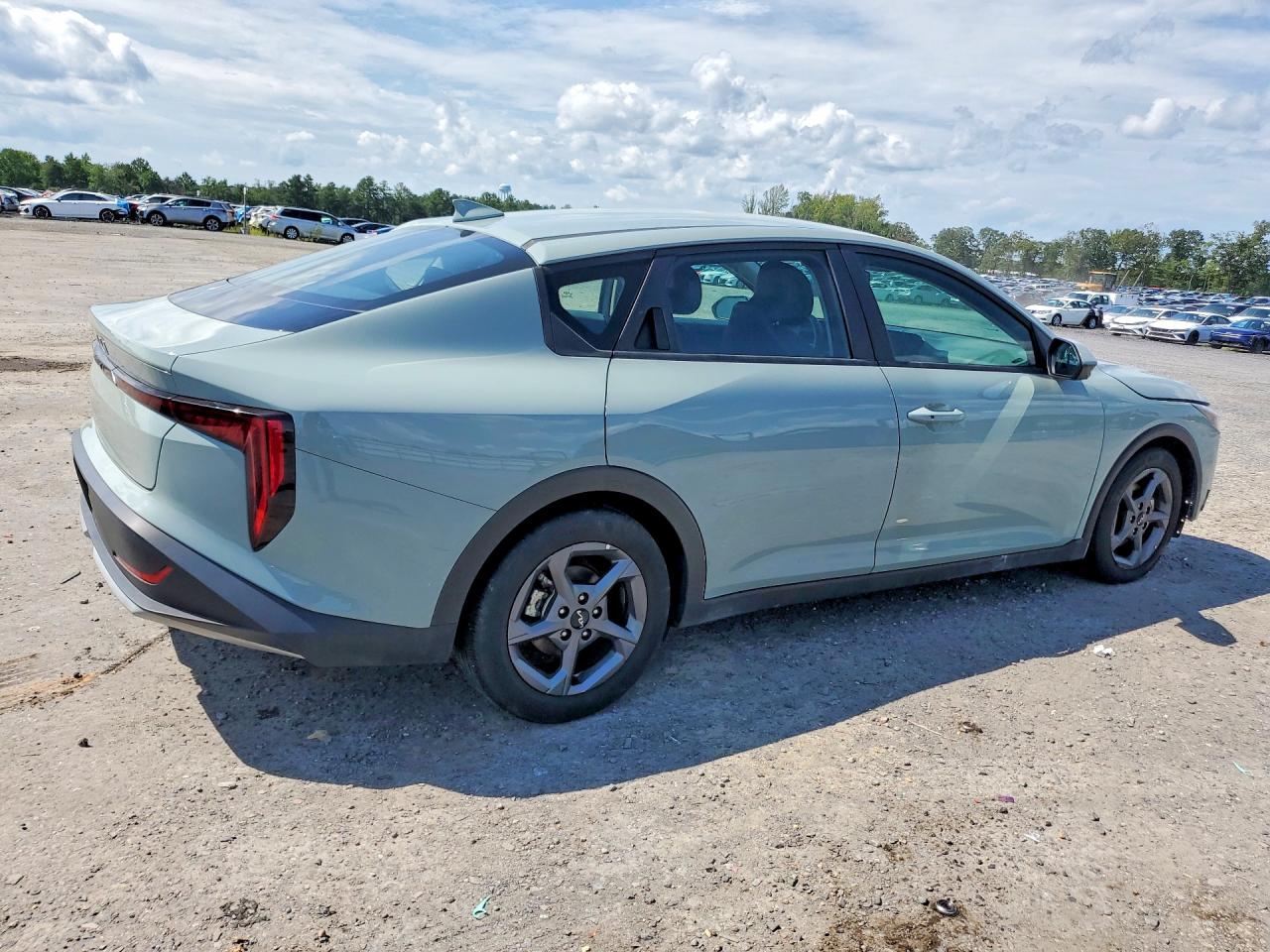 2025 KIA K4 LXS — снимка 3