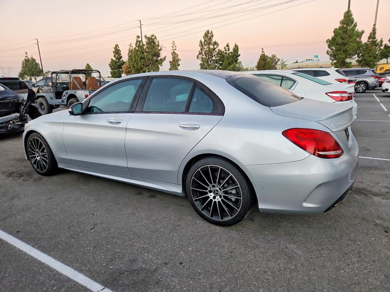 2018 MERCEDES-BENZ C 300 — снимка 2