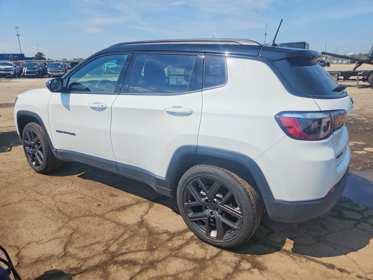 2026 JEEP COMPASS LIMITED — снимка 2
