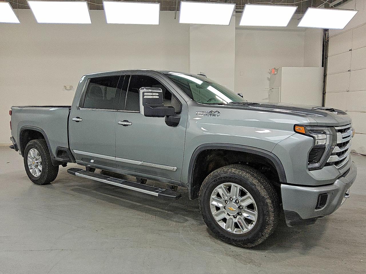2024 CHEVROLET SILVERADO K2500 HIGH COUNTRY — снимка 4