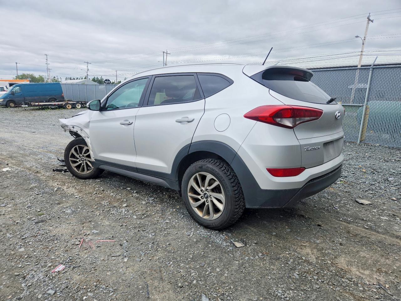 2016 HYUNDAI TUCSON BASE — снимка 2