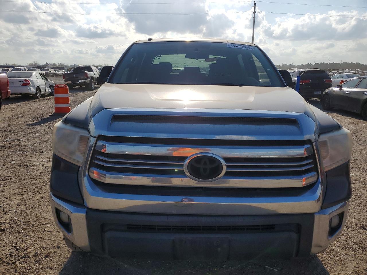 2017 TOYOTA TUNDRA SR5 — снимка 5