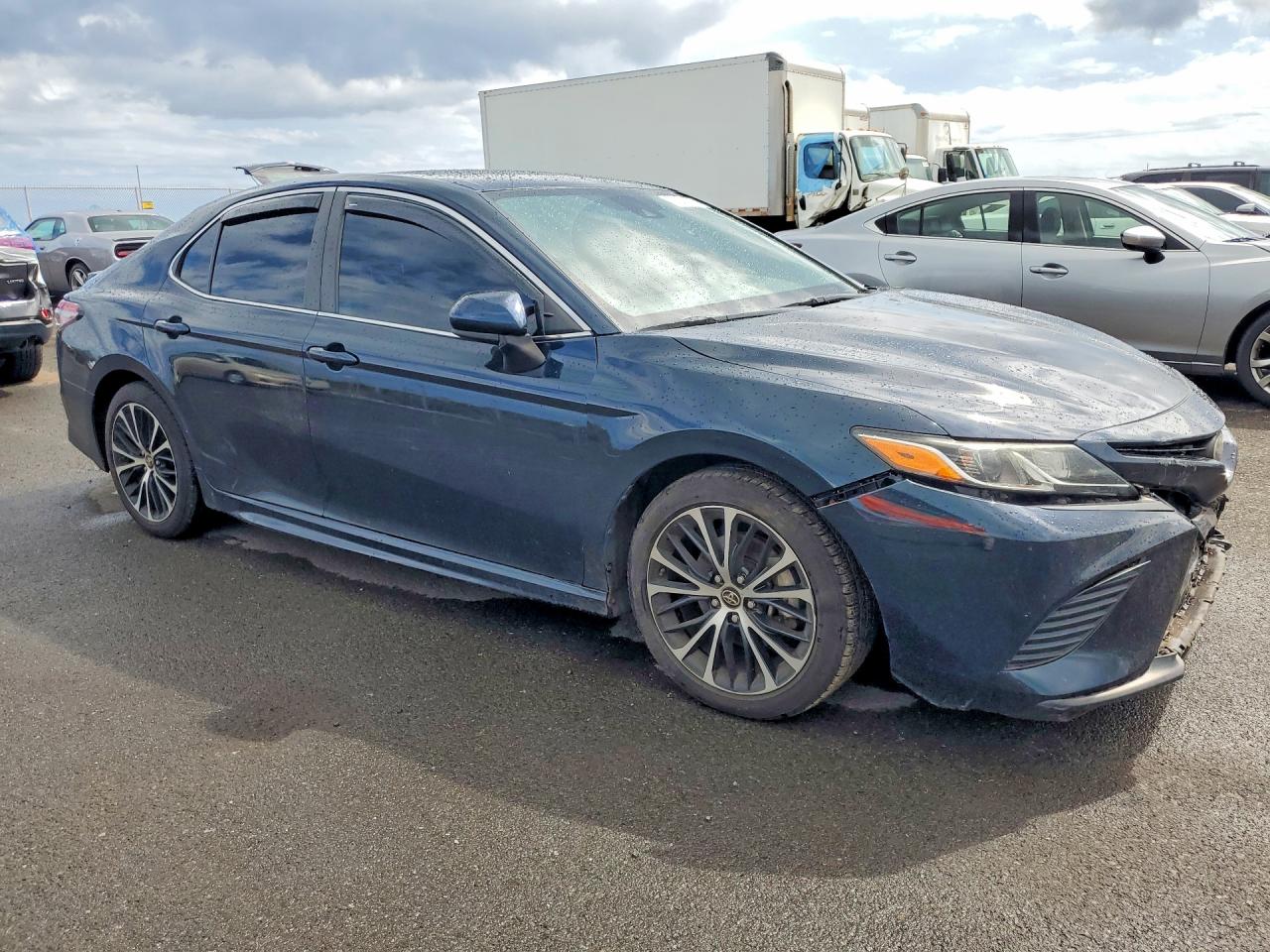 2019 TOYOTA CAMRY SE — снимка 4