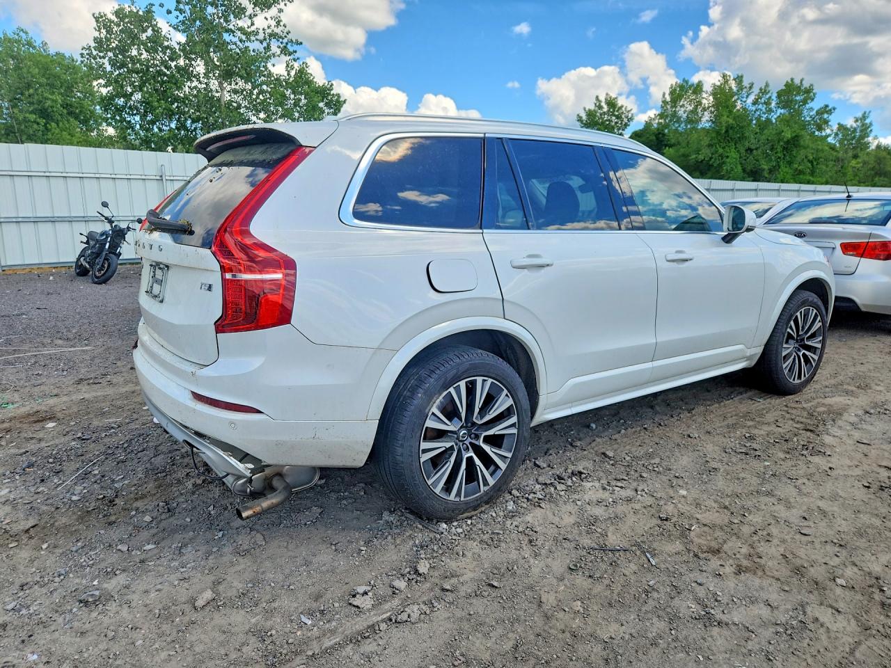 2021 VOLVO XC90 T5 MOMENTUM — снимка 3