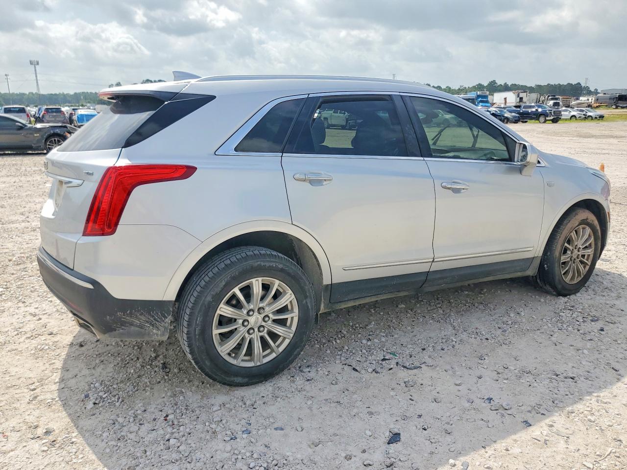 2019 CADILLAC XT5 — снимка 3