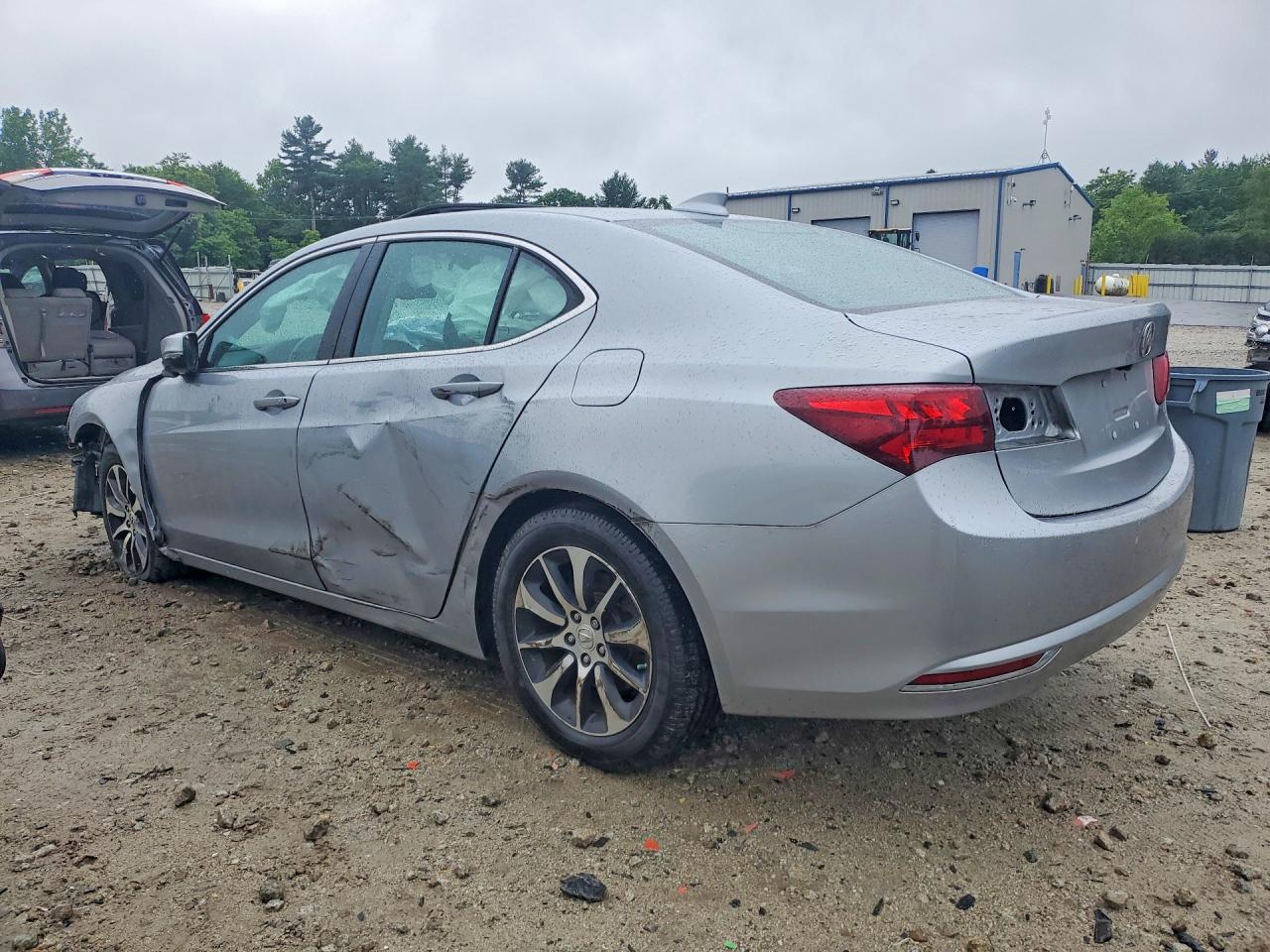 2017 ACURA TLX — снимка 2
