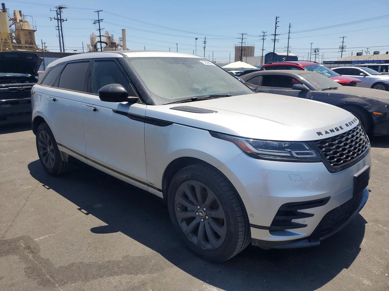 2019 LAND ROVER RANGE ROVER VELAR R-DYNAMIC SE — снимка 4