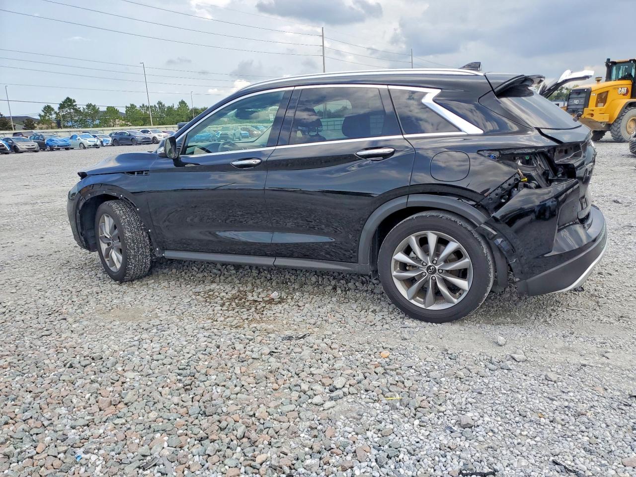 2021 INFINITI QX50 LUXE — снимка 2