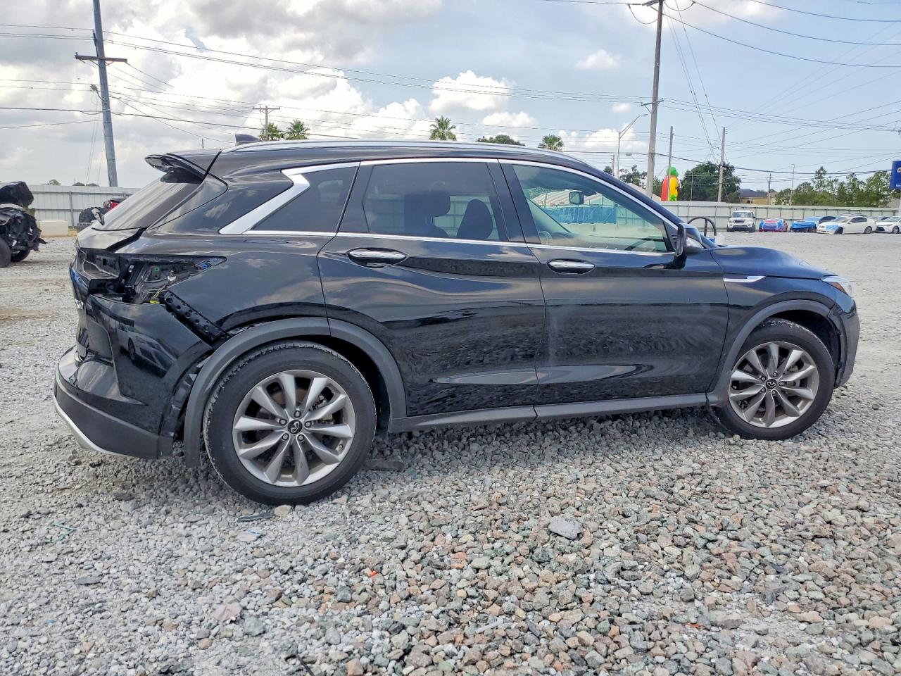 2021 INFINITI QX50 LUXE — снимка 3