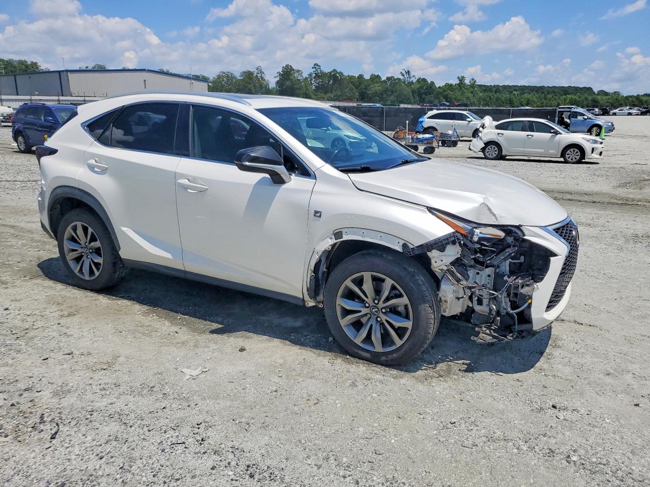 2015 LEXUS NX 200T — снимка 4