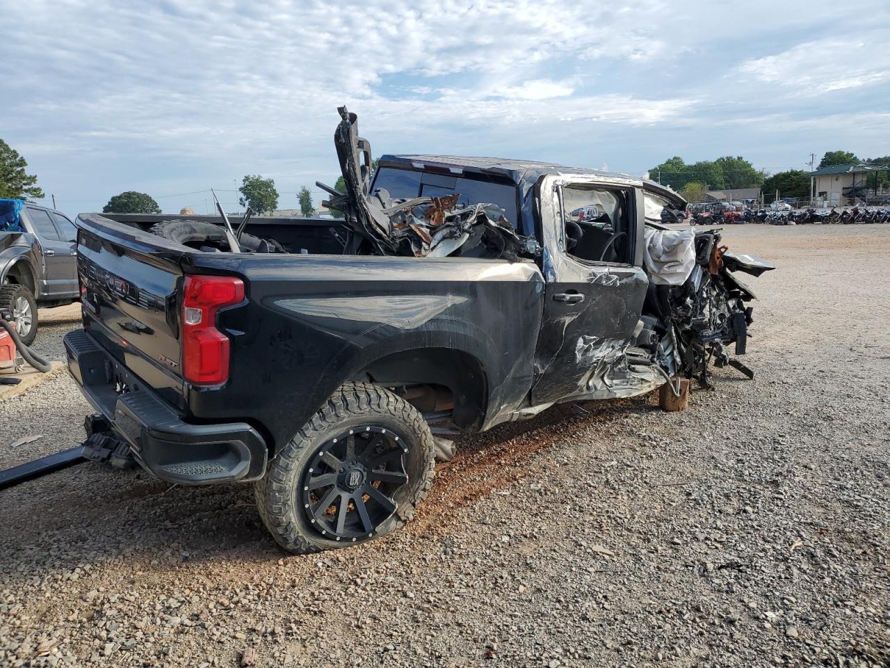 2019 CHEVROLET SILVERADO K1500 RST — снимка 3