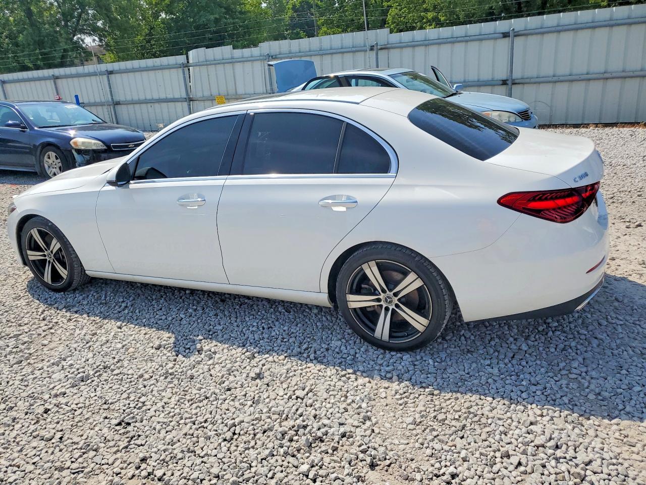 2023 MERCEDES-BENZ C 300 — снимка 2