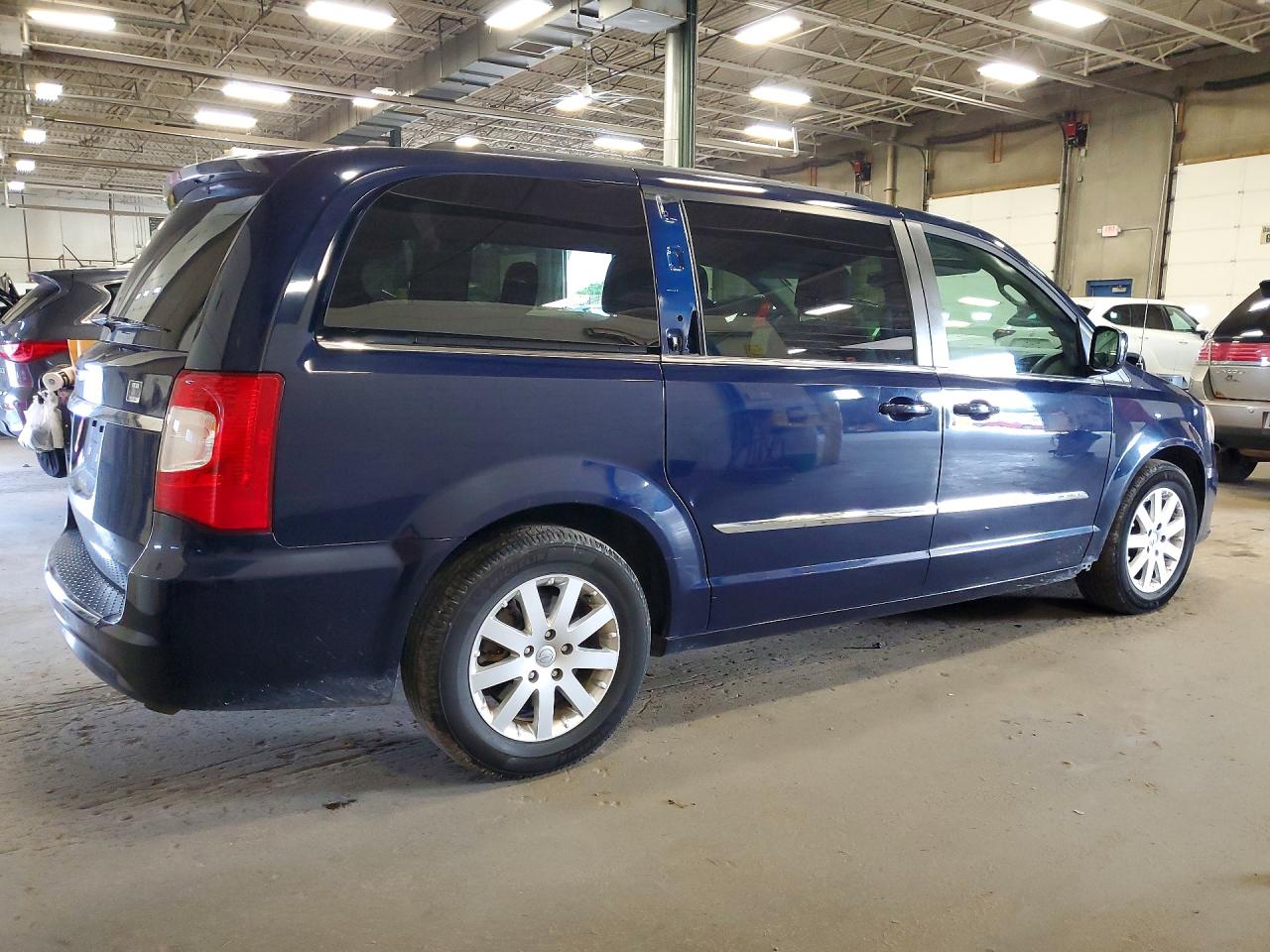 2015 CHRYSLER TOWN & COUNTRY TOURING — снимка 3