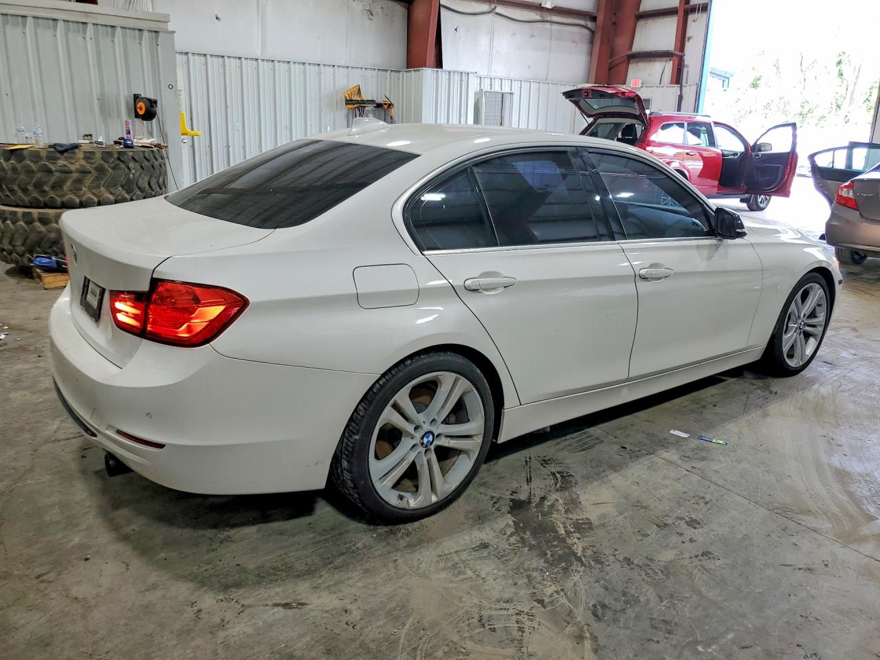 2013 BMW ACTIVEHYBRID 3 — снимка 3