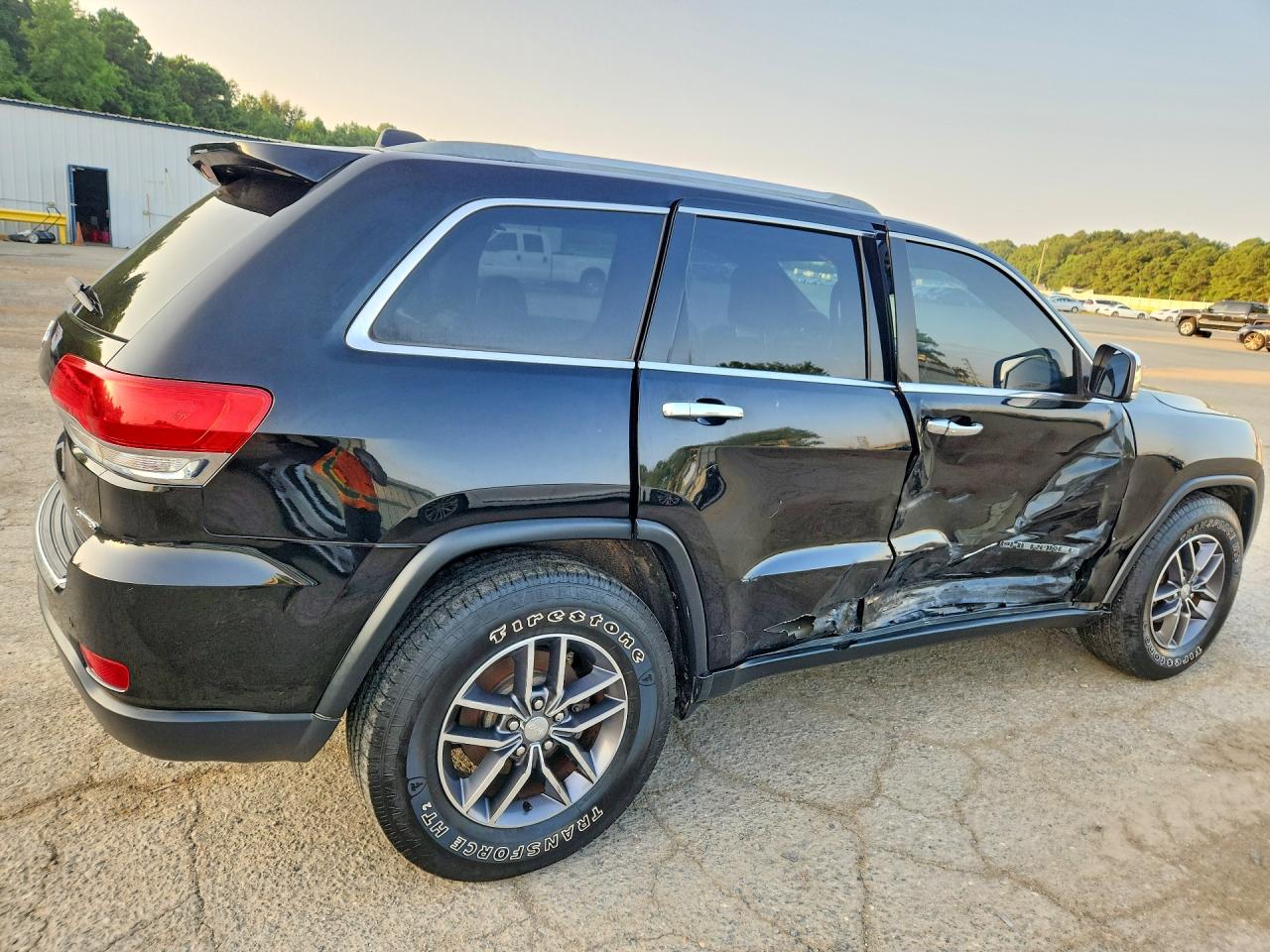 2017 JEEP GRAND CHEROKEE LIMITED — снимка 3