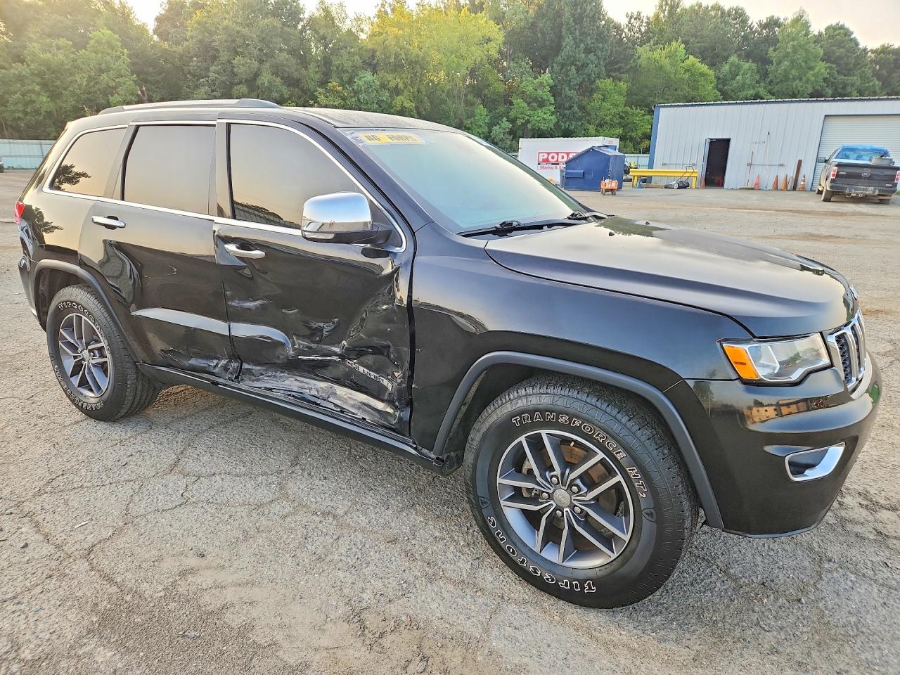2017 JEEP GRAND CHEROKEE LIMITED — снимка 4