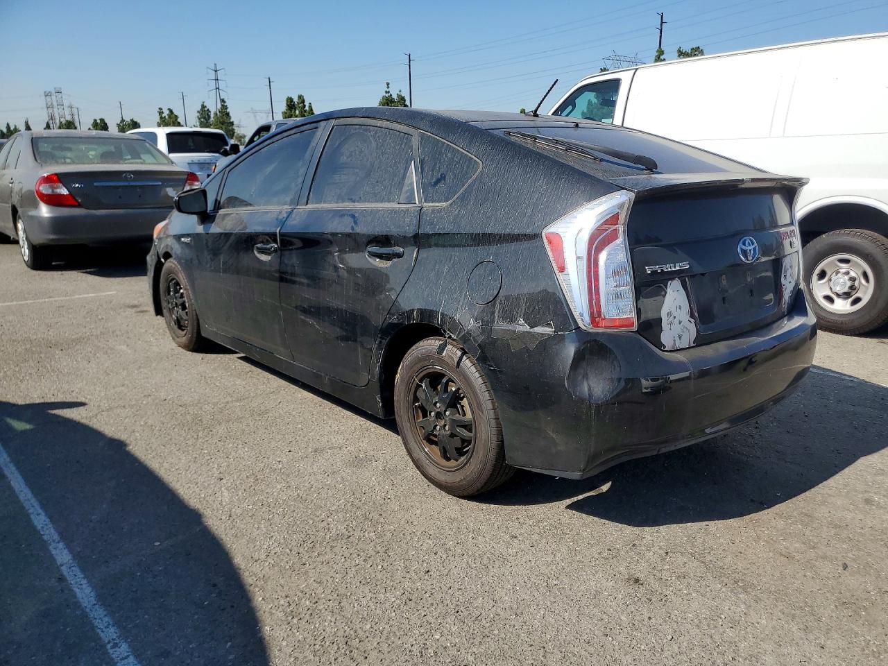 2015 TOYOTA PRIUS TWO — снимка 2