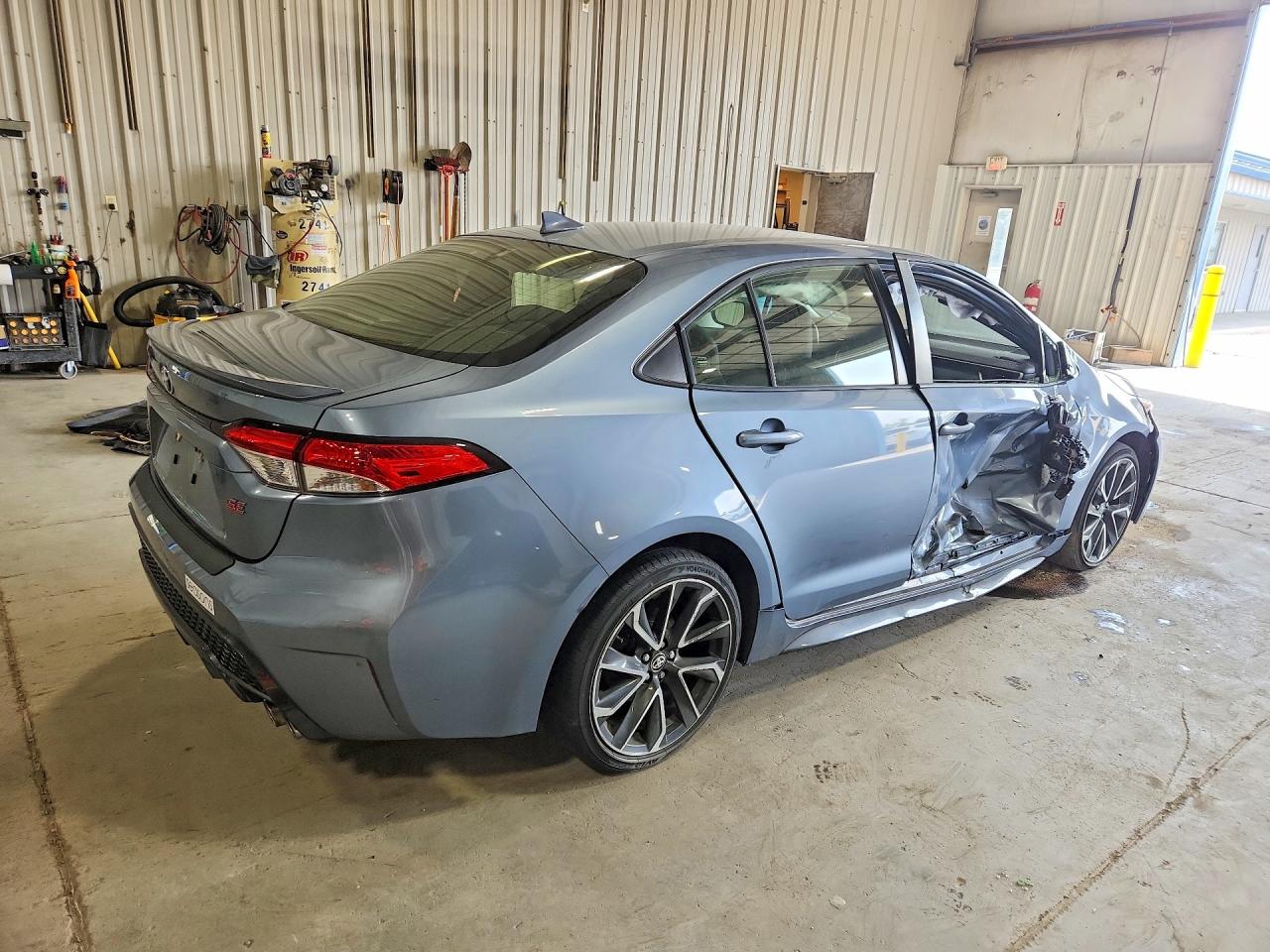 2022 TOYOTA COROLLA SE — снимка 3