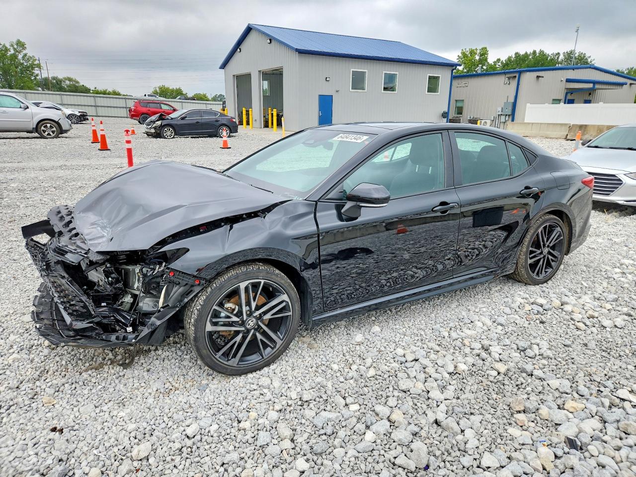 2025 TOYOTA CAMRY XSE