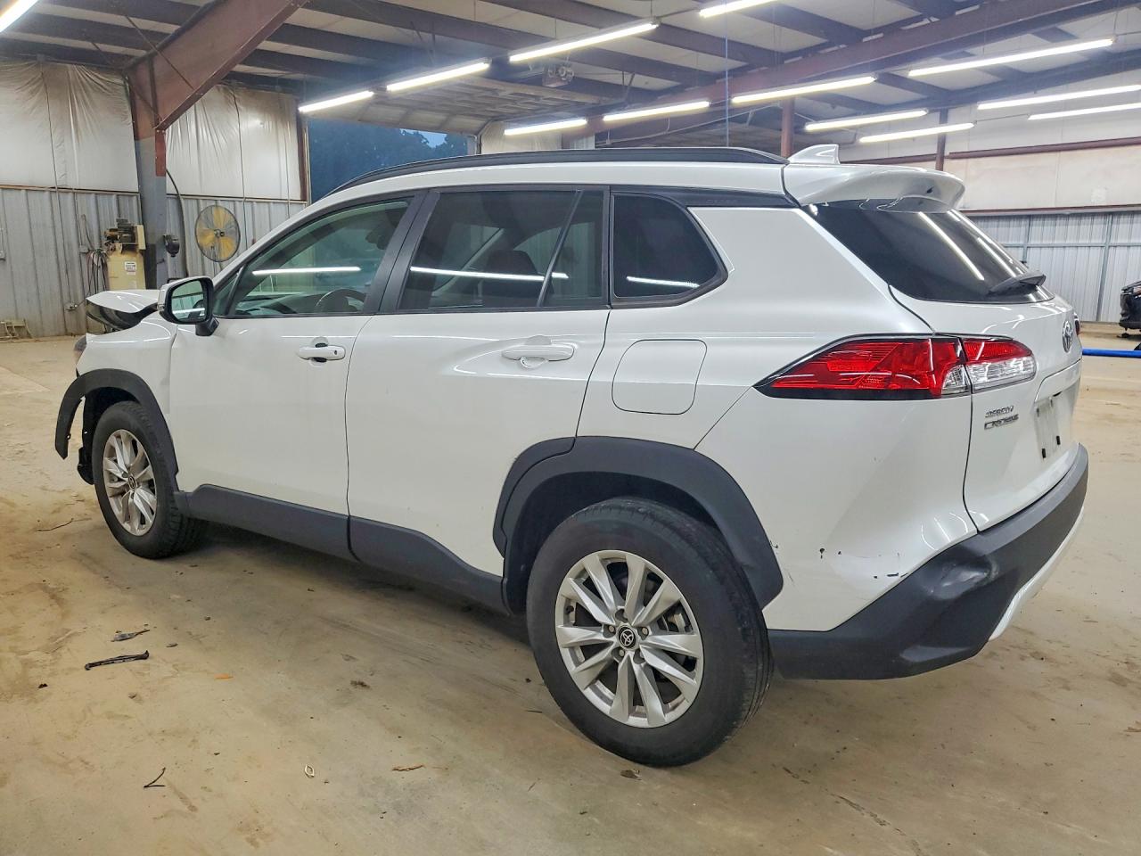 2022 TOYOTA COROLLA CROSS LE — снимка 2