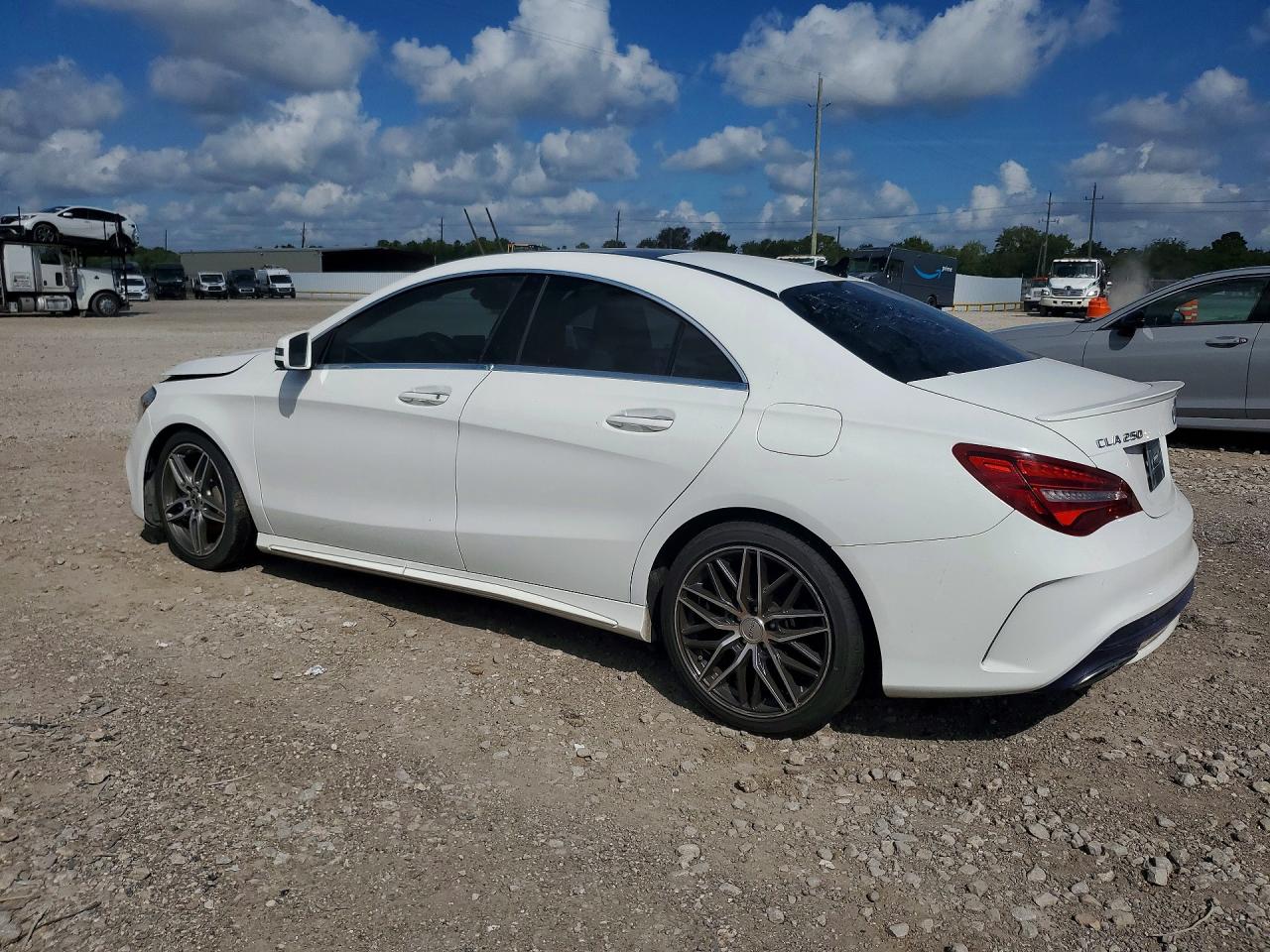 2019 MERCEDES-BENZ CLA 250 — снимка 2