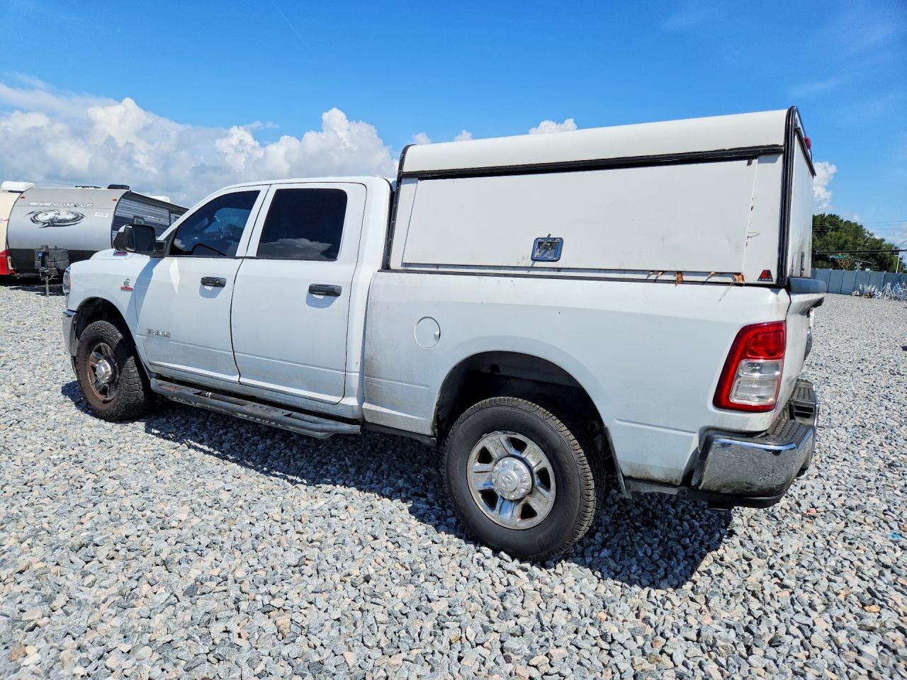 2019 RAM 2500 TRADESMAN — снимка 2